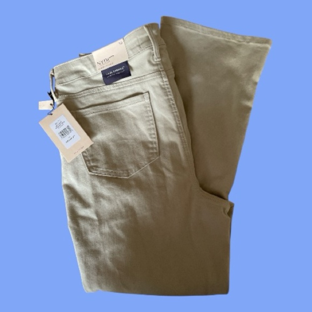 NWT NYDJ Mini Boot Ankle Jeans